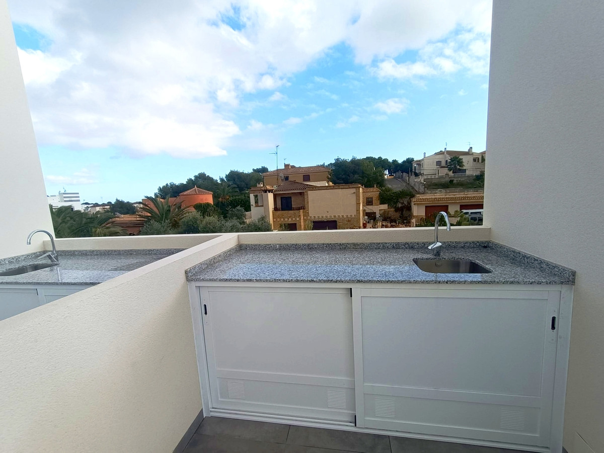 For sale - 2 Bedroom 2 Bathroom House - Detached Villa in Orihuela - Villamartin  - Alicante