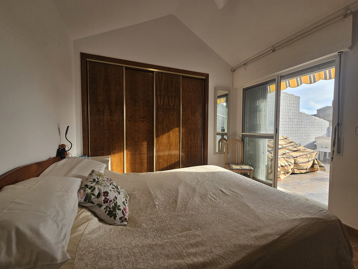 For sale - 3 Bedroom 2 Bathroom House - Bungalow in Orihuela - La Zenia  - Alicante