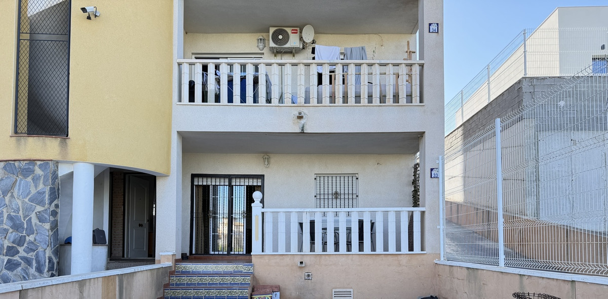 For sale - 2 Bedroom 1 Bathroom Apartment - Ground Floor Apartment in Orihuela - Cabo Roig  - Alicante
