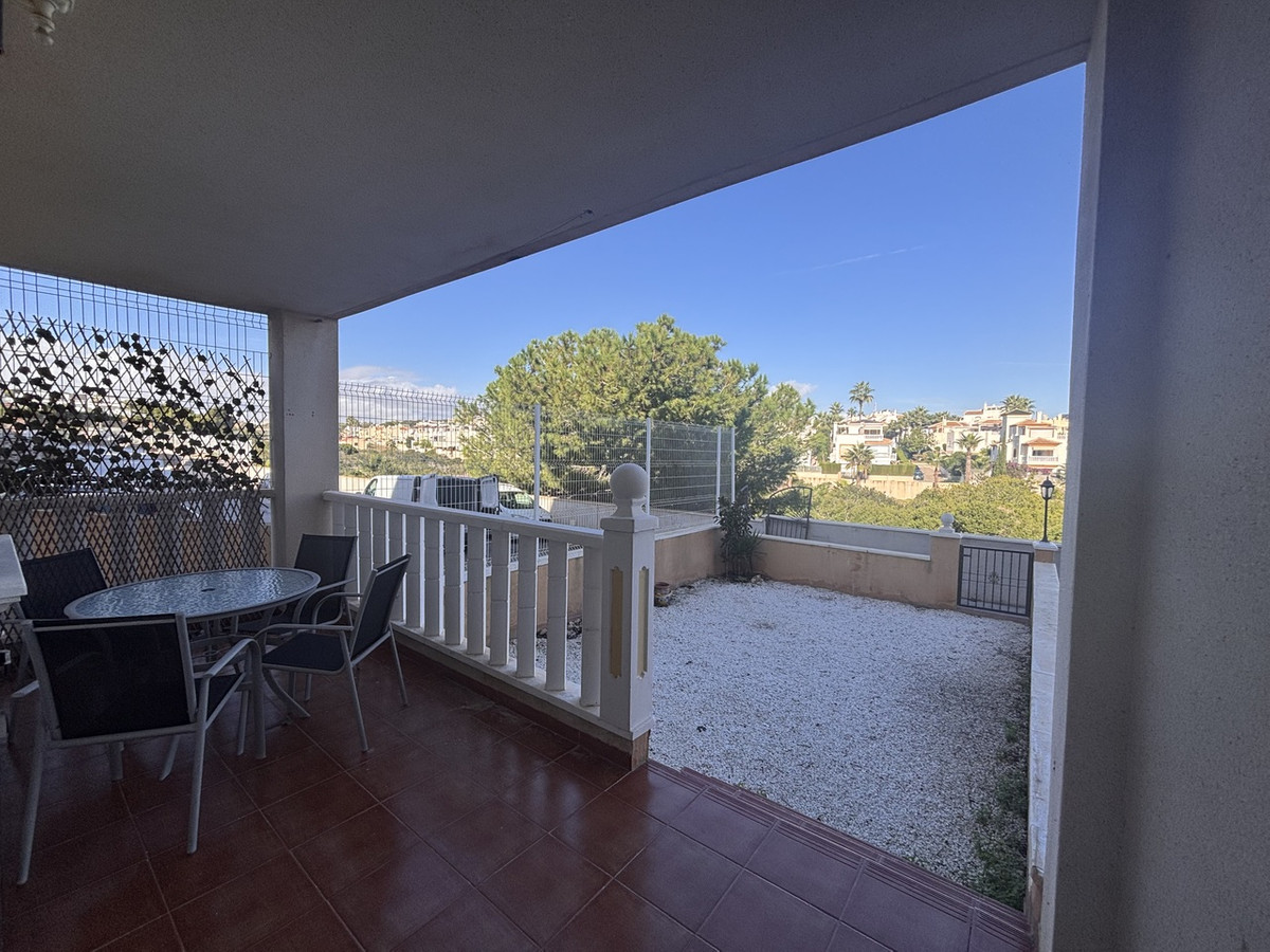 For sale - 2 Bedroom 1 Bathroom Apartment - Ground Floor Apartment in Orihuela - Cabo Roig  - Alicante