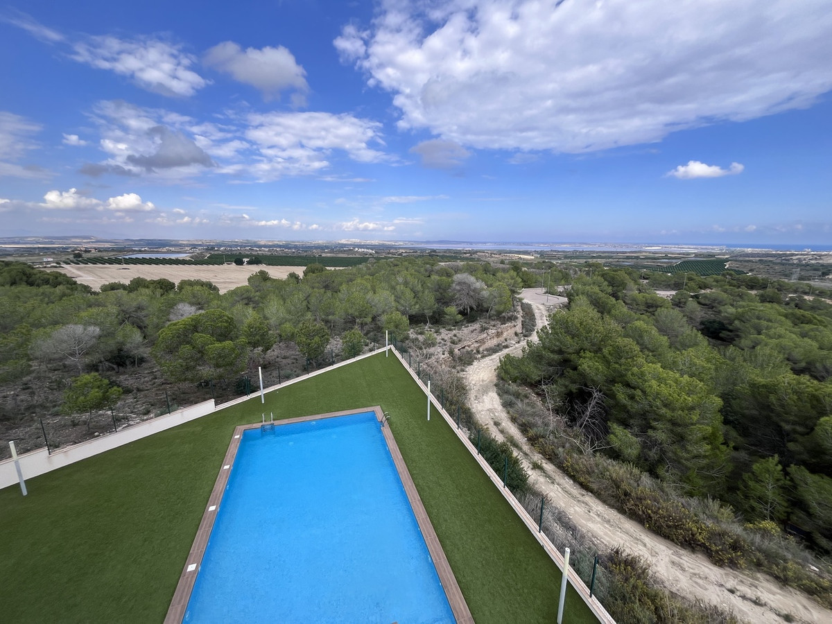 For sale - 2 Bedroom 2 Bathroom Apartment - Ground Floor Apartment in San Miguel de Salinas - San Miguel de Salinas Centro  - Alicante