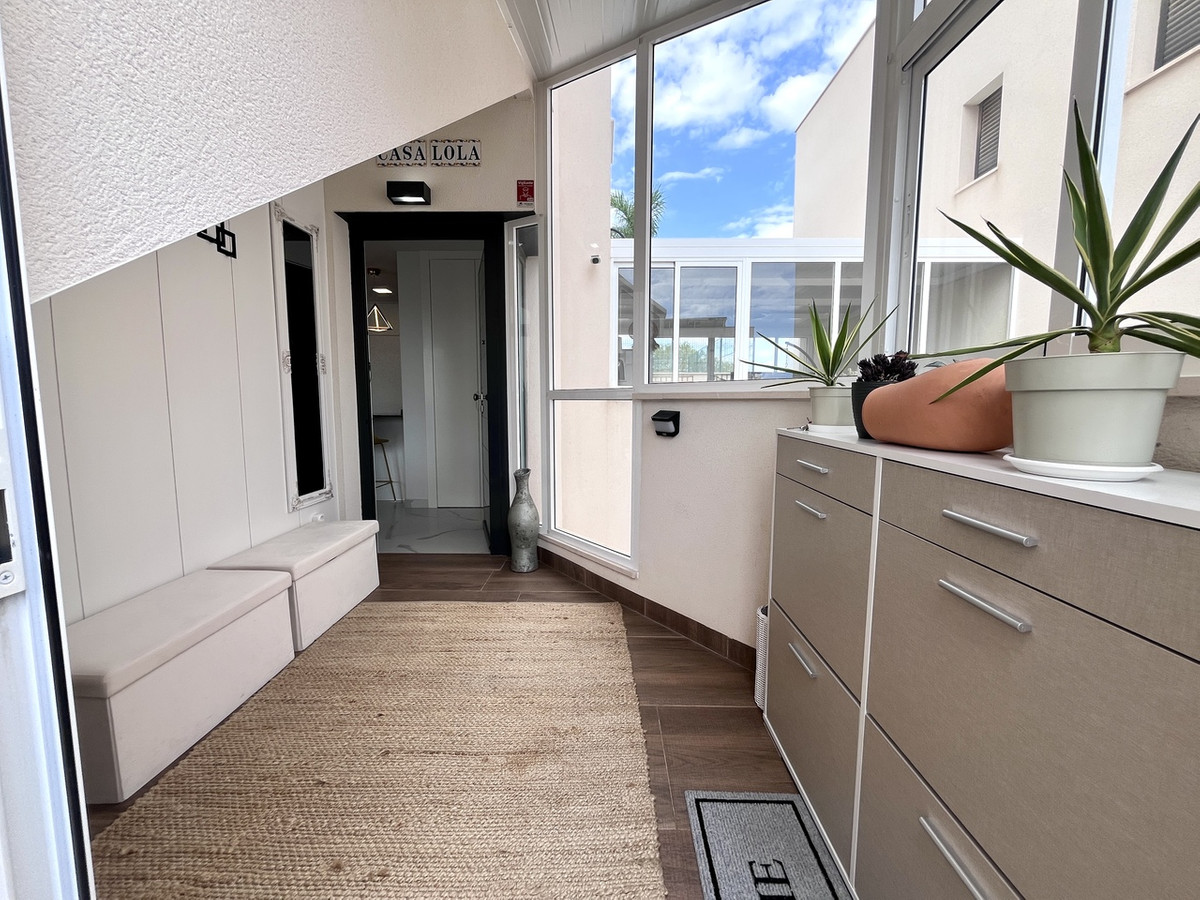 For sale - 2 Bedroom 2 Bathroom Apartment - Ground Floor Apartment in San Miguel de Salinas - San Miguel de Salinas Centro  - Alicante