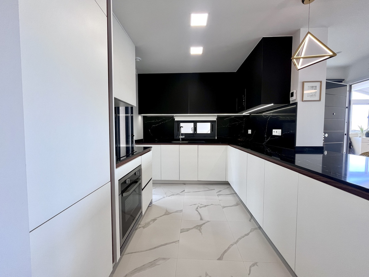 For sale - 2 Bedroom 2 Bathroom Apartment - Ground Floor Apartment in San Miguel de Salinas - San Miguel de Salinas Centro  - Alicante