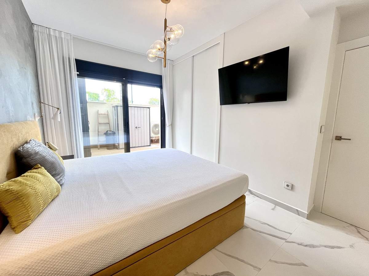 For sale - 2 Bedroom 2 Bathroom Apartment - Ground Floor Apartment in San Miguel de Salinas - San Miguel de Salinas Centro  - Alicante