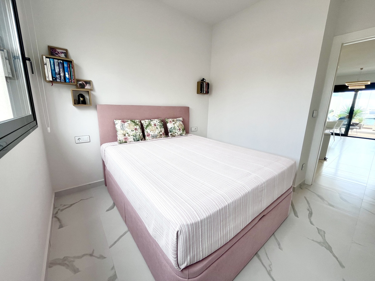For sale - 2 Bedroom 2 Bathroom Apartment - Ground Floor Apartment in San Miguel de Salinas - San Miguel de Salinas Centro  - Alicante
