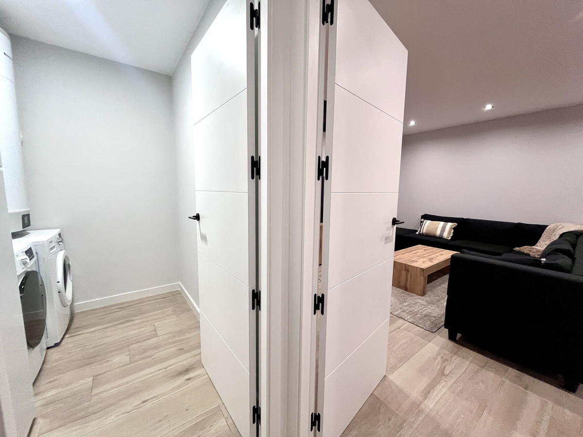 For sale - 4 Bedroom 3 Bathroom House - Detached Villa in Orihuela - Punta Prima  - Alicante