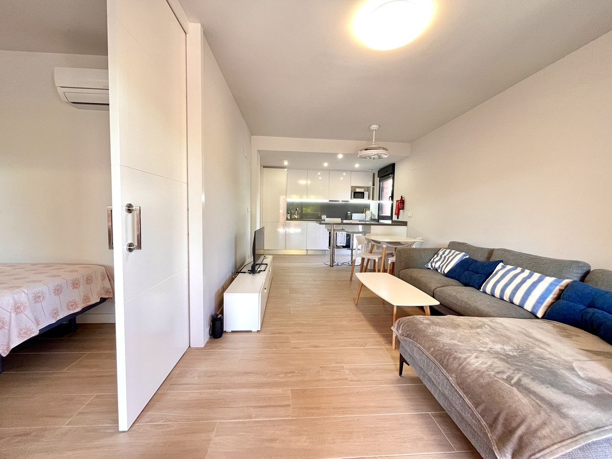 For sale - 2 Bedroom 2 Bathroom Apartment - Ground Floor Apartment in Orihuela - Los Dolses  - Alicante