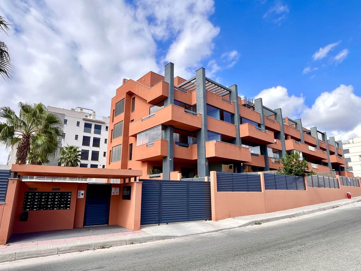 For sale - 2 Bedroom 2 Bathroom Apartment - Ground Floor Apartment in Orihuela - Los Dolses  - Alicante