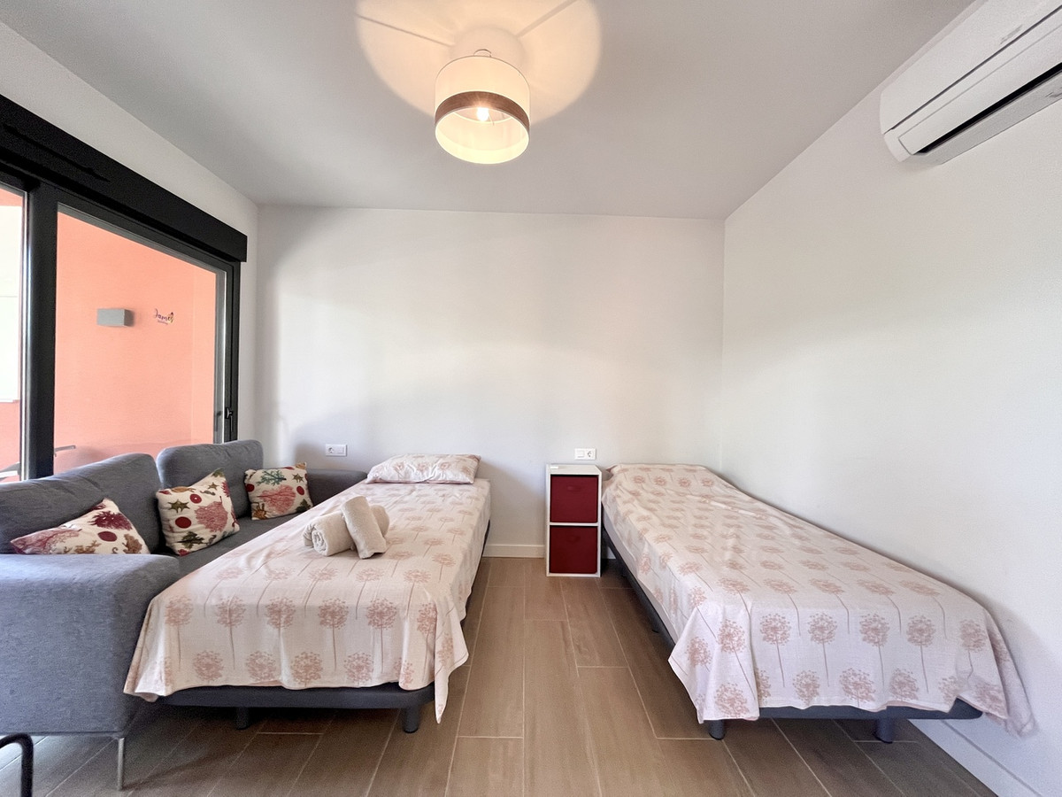 For sale - 2 Bedroom 2 Bathroom Apartment - Ground Floor Apartment in Orihuela - Los Dolses  - Alicante