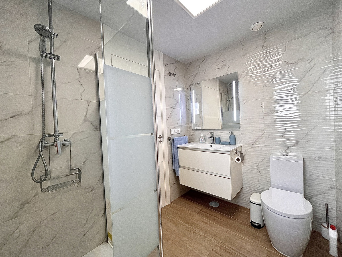 For sale - 2 Bedroom 2 Bathroom Apartment - Ground Floor Apartment in Orihuela - Los Dolses  - Alicante