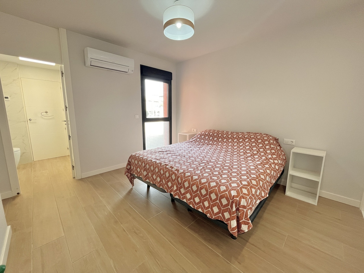 For sale - 2 Bedroom 2 Bathroom Apartment - Middle Floor Apartment in Orihuela - Villamartin  - Alicante