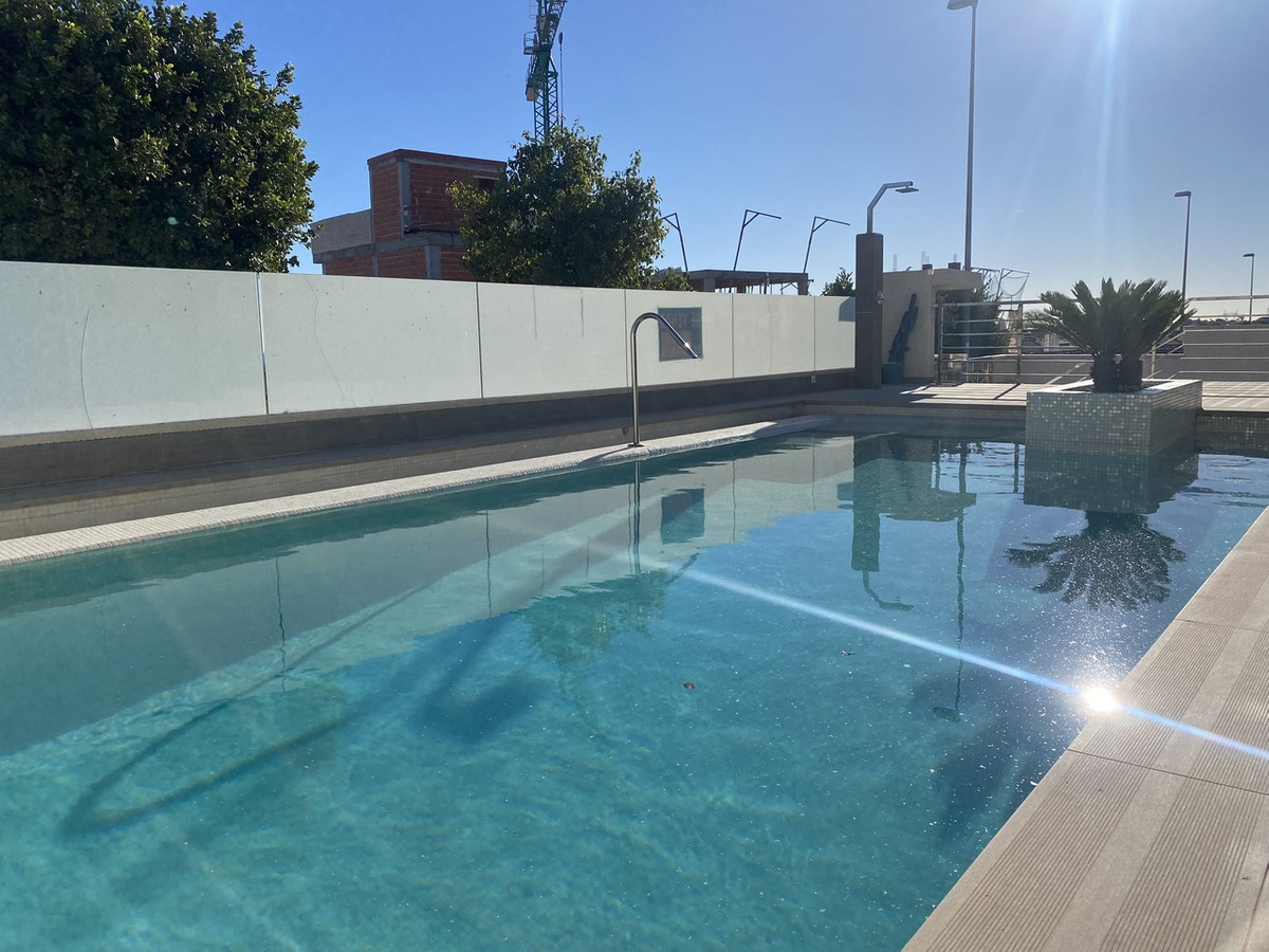 For sale - 5 Bedroom 4 Bathroom House - Detached Villa in Orihuela - Dehesa de Campoamor  - Alicante