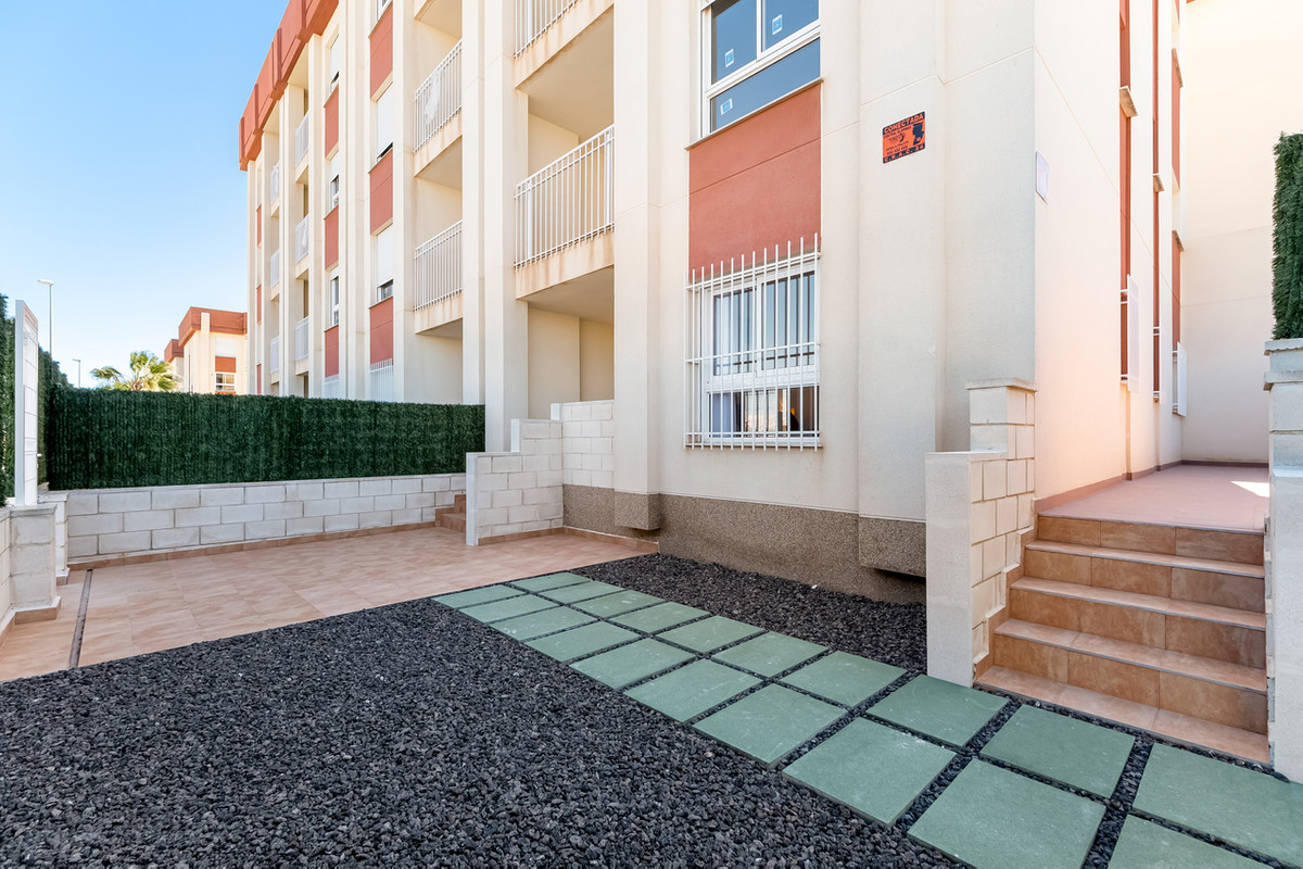 For sale - 1 Bedroom 1 Bathroom Apartment - Ground Floor Apartment in Orihuela - Cabo Roig  - Alicante