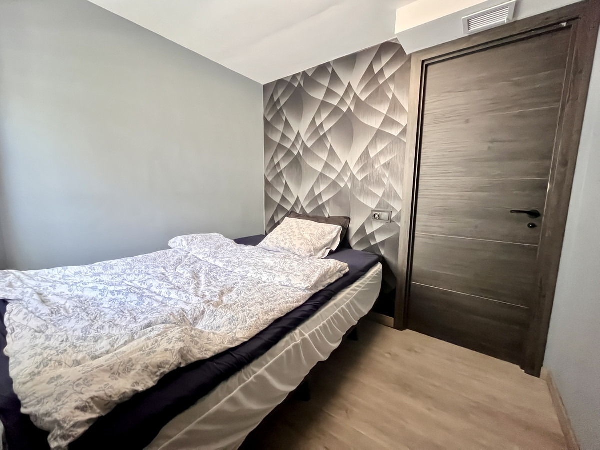 For sale - 4 Bedroom 2 Bathroom Apartment - Middle Floor Apartment in Almoradi - Almoradi Centro  - Alicante