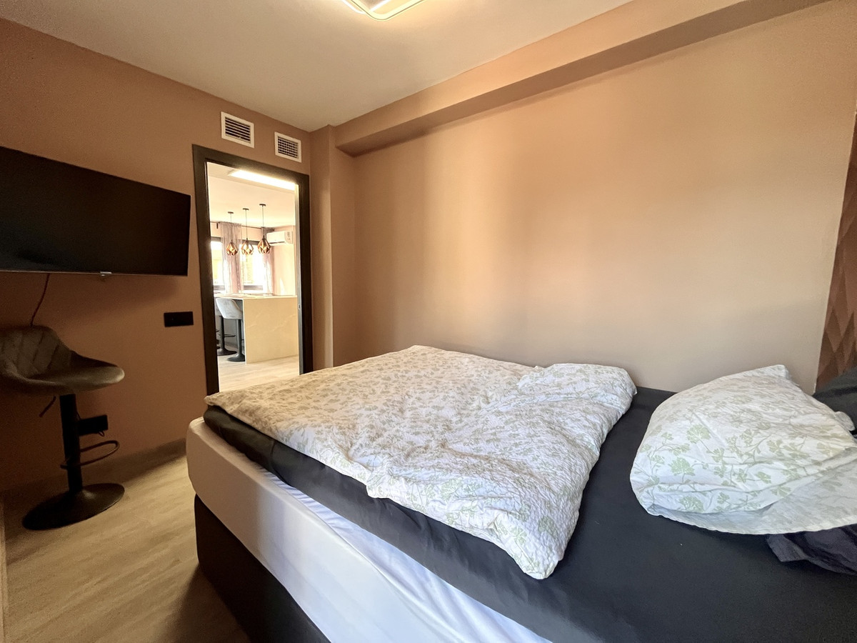 For sale - 4 Bedroom 2 Bathroom Apartment - Middle Floor Apartment in Almoradi - Almoradi Centro  - Alicante