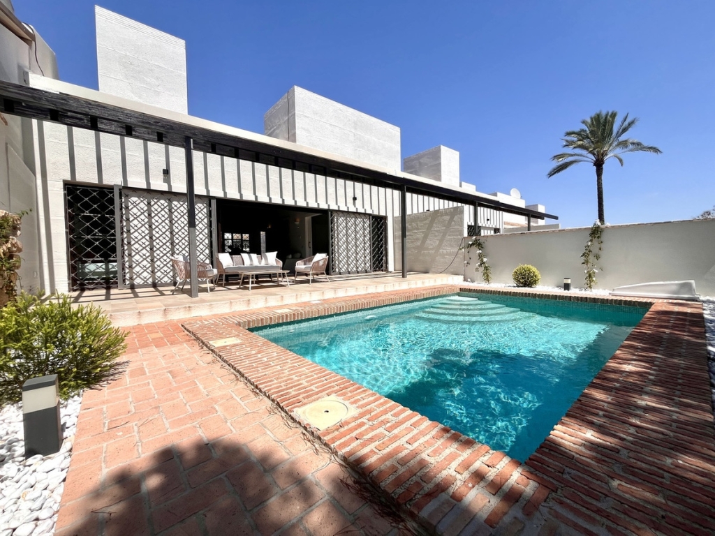 2 Bedroom 2 Bathroom House - Townhouse in Murcia