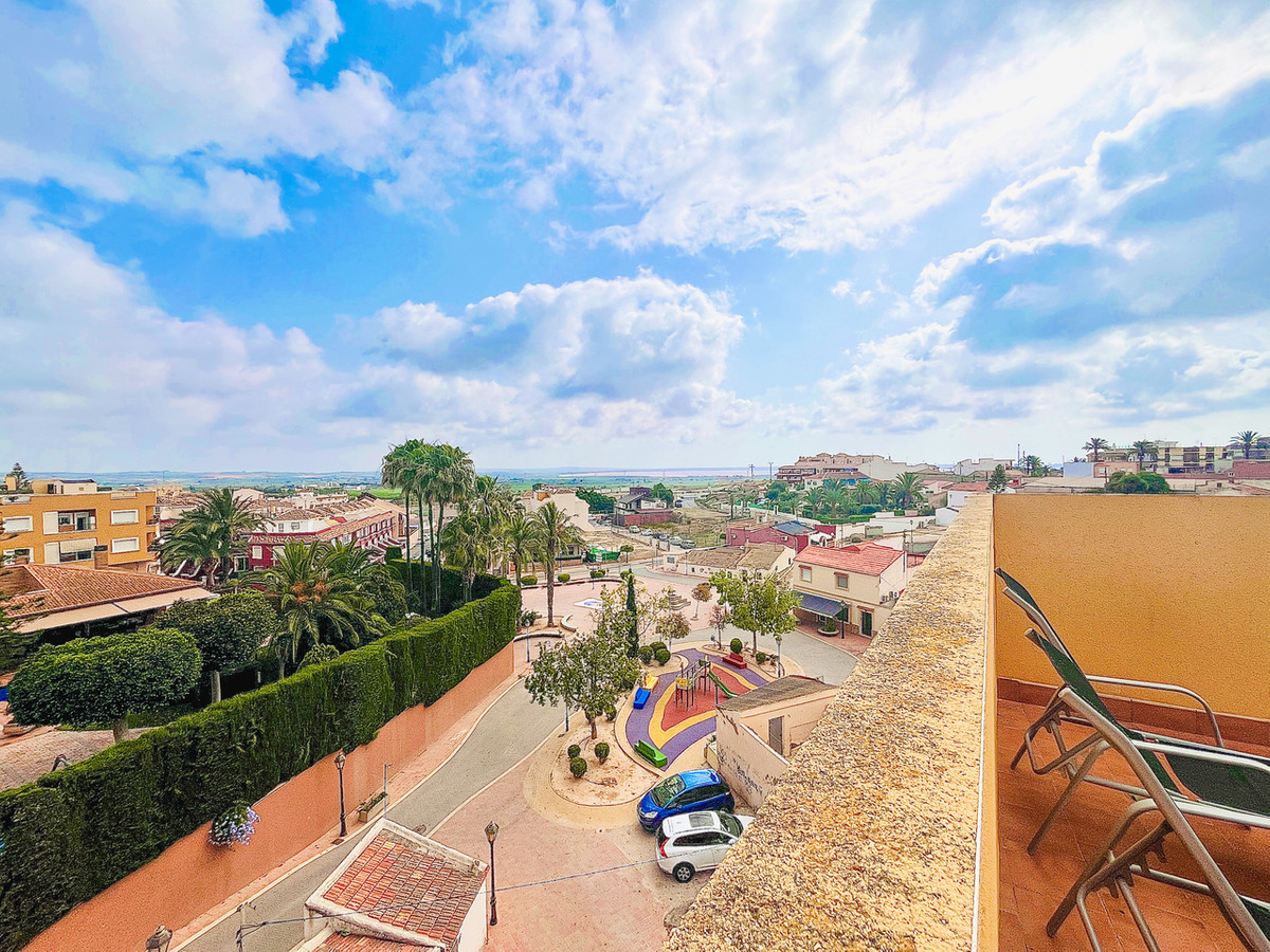 For sale - 5 Bedroom 3 Bathroom Apartment - Ground Floor Apartment in San Miguel de Salinas - San Miguel de Salinas Centro  - Alicante