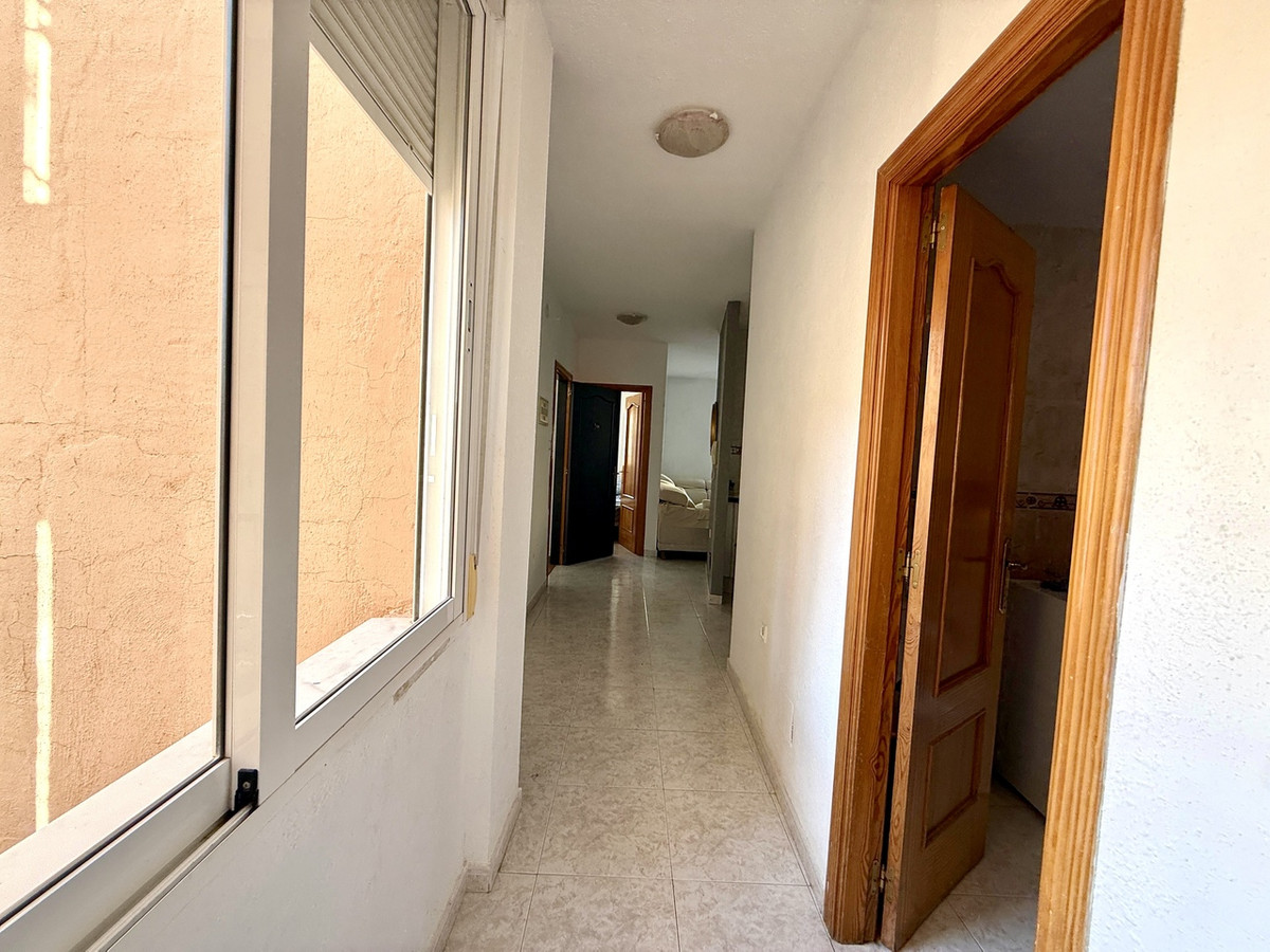 For sale - 5 Bedroom 3 Bathroom Apartment - Ground Floor Apartment in San Miguel de Salinas - San Miguel de Salinas Centro  - Alicante