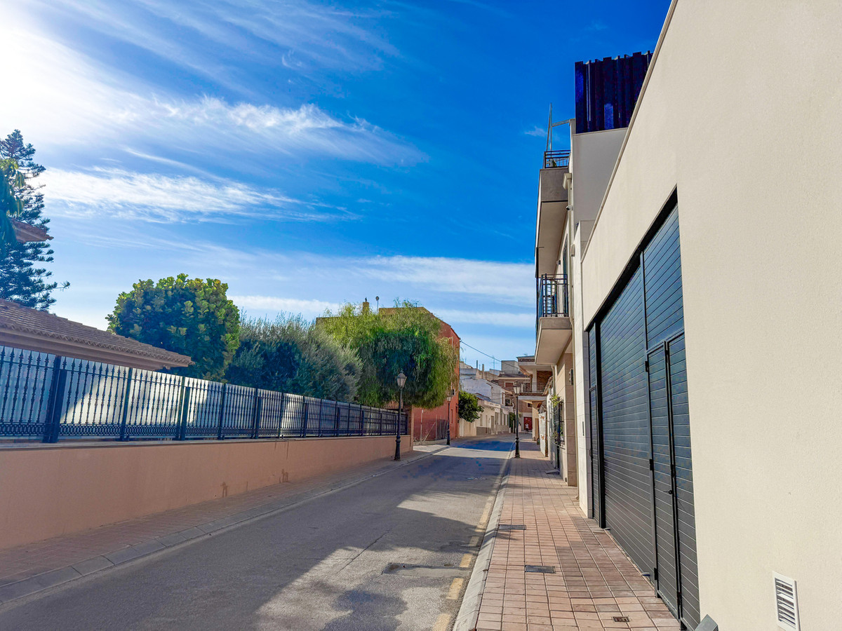 For sale - 5 Bedroom 3 Bathroom Apartment - Ground Floor Apartment in San Miguel de Salinas - San Miguel de Salinas Centro  - Alicante