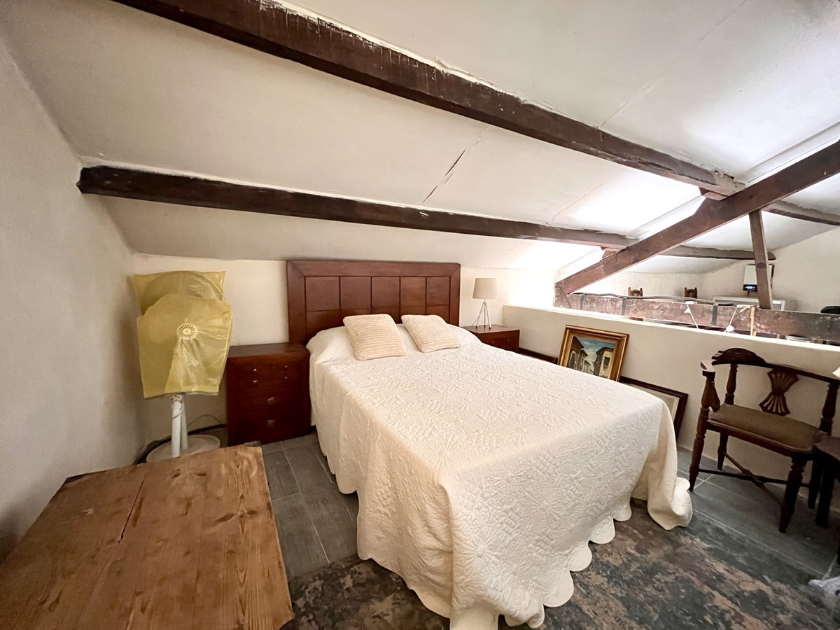 For sale - 3 Bedroom 2 Bathroom House - Finca - Cortijo in Dolores - Dolores Centro  - Alicante