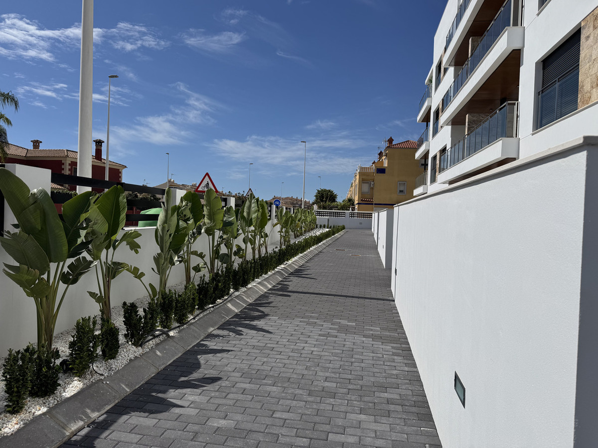 For sale - 2 Bedroom 2 Bathroom Apartment - Penthouse in Orihuela - Playa Flamenca  - Alicante