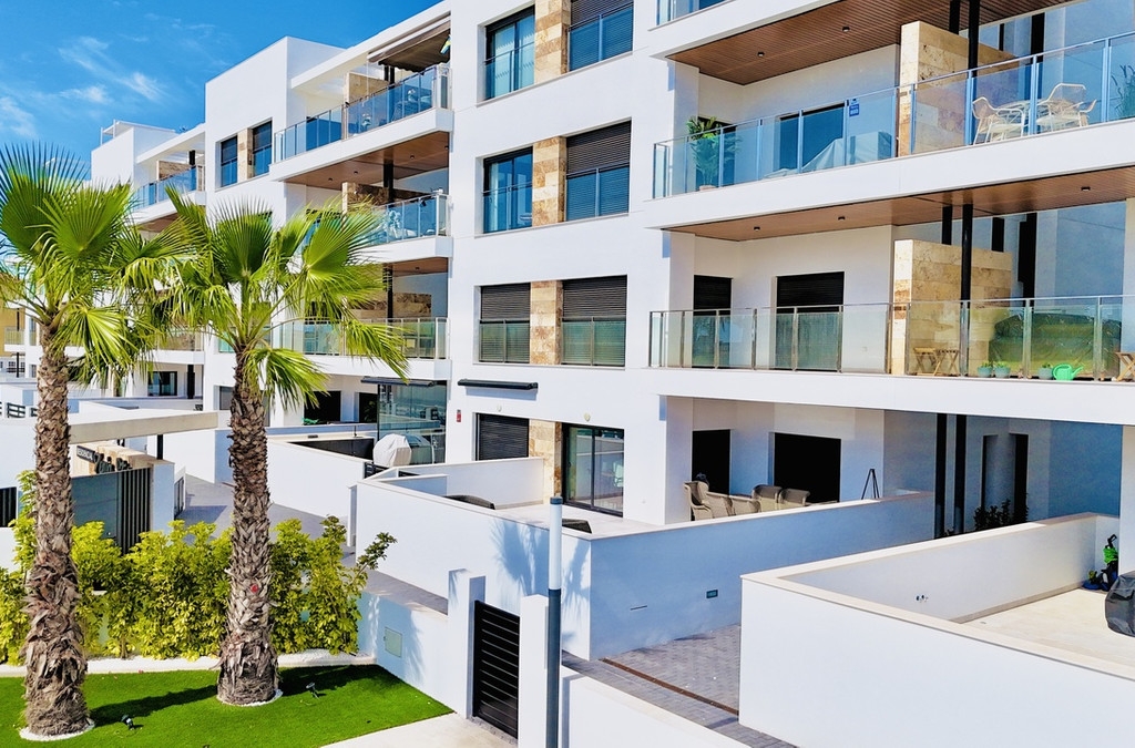 2 Bedroom 2 Bathroom Apartment - Penthouse in Orihuela