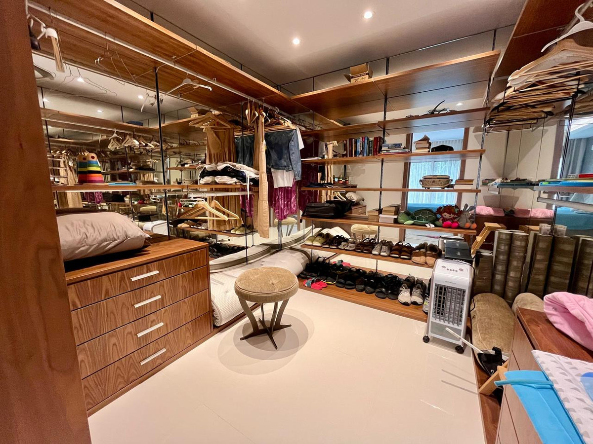 For sale - 4 Bedroom 3 Bathroom House - Detached Villa in Orihuela - Dehesa de Campoamor  - Alicante