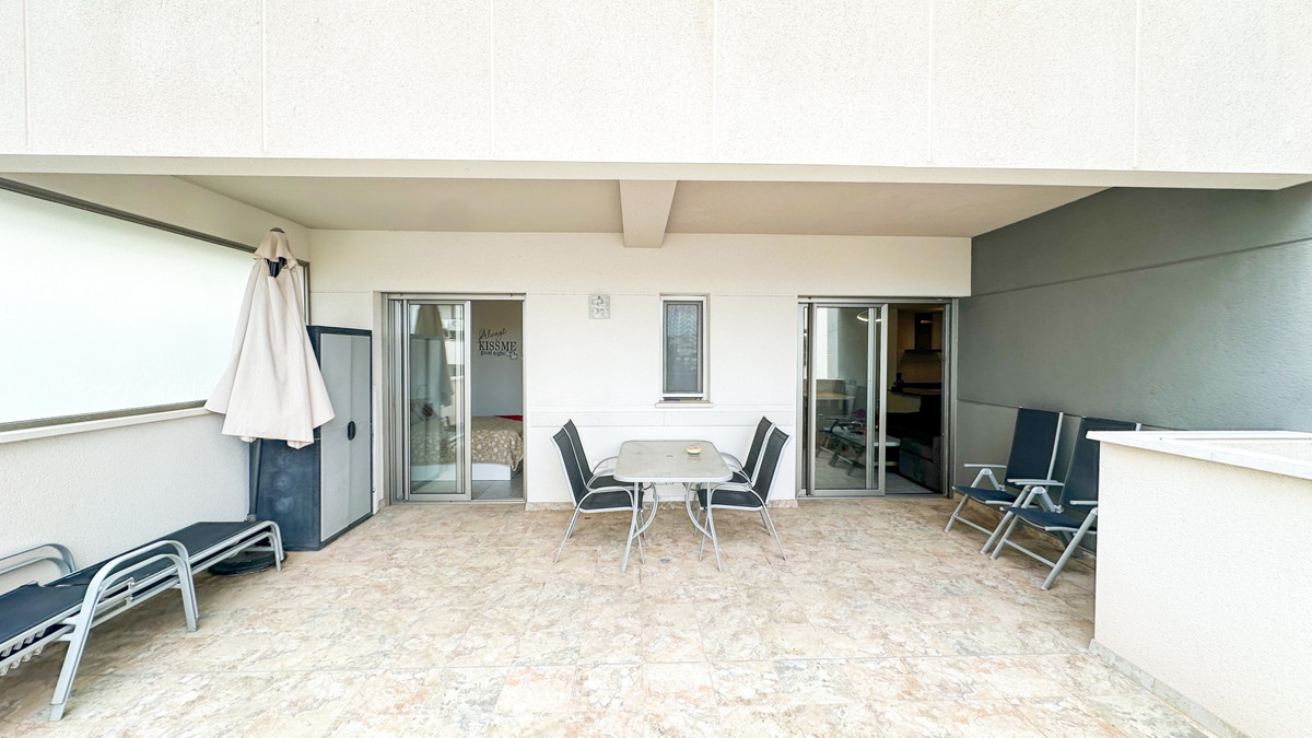 For sale - 2 Bedroom 2 Bathroom Apartment - Ground Floor Apartment in Orihuela - Los Dolses  - Alicante