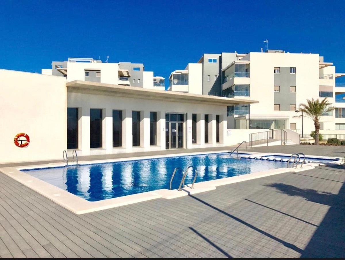 For sale - 2 Bedroom 2 Bathroom Apartment - Ground Floor Apartment in Orihuela - Los Dolses  - Alicante