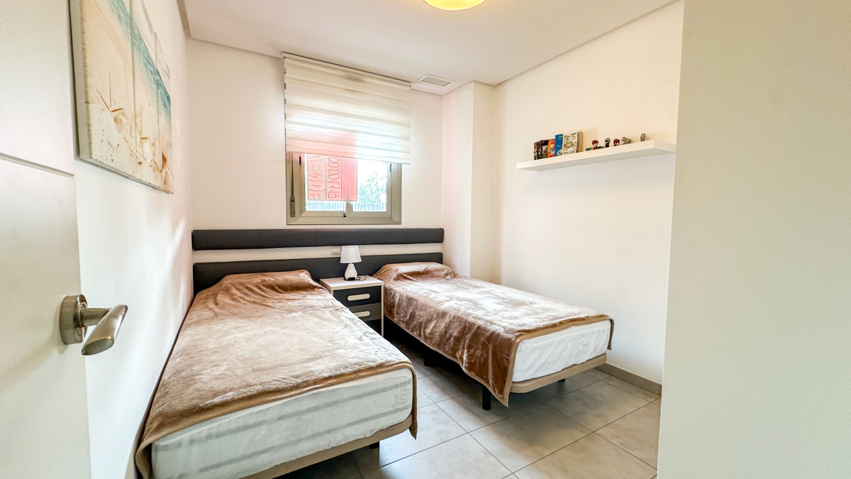 For sale - 2 Bedroom 2 Bathroom Apartment - Ground Floor Apartment in Orihuela - Los Dolses  - Alicante