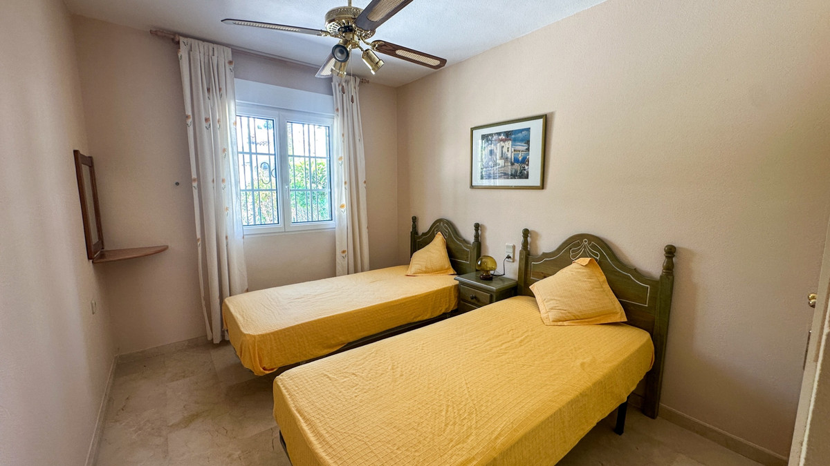 For sale - 2 Bedroom 1 Bathroom House - Townhouse in Orihuela - Los Dolses  - Alicante