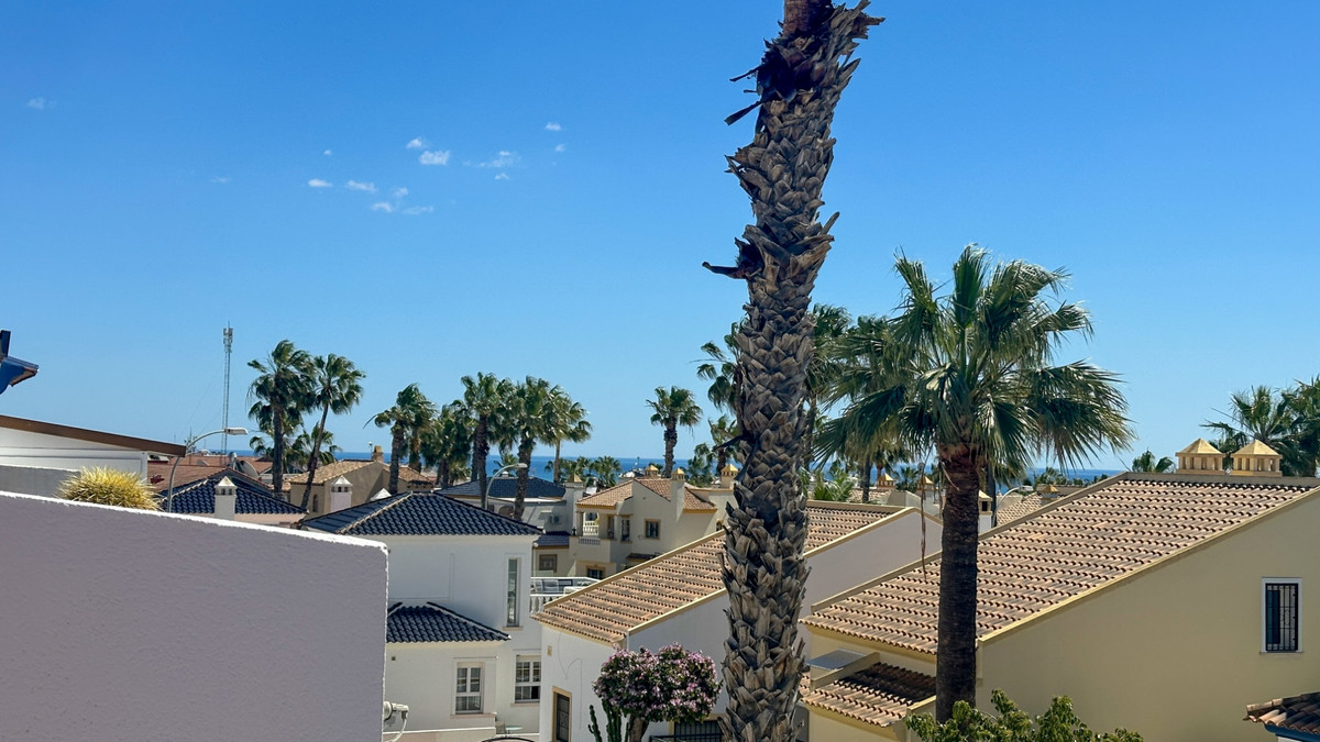 For sale - 2 Bedroom 1 Bathroom House - Townhouse in Orihuela - Los Dolses  - Alicante