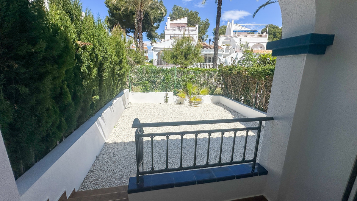 For sale - 2 Bedroom 1 Bathroom House - Townhouse in Orihuela - Los Dolses  - Alicante