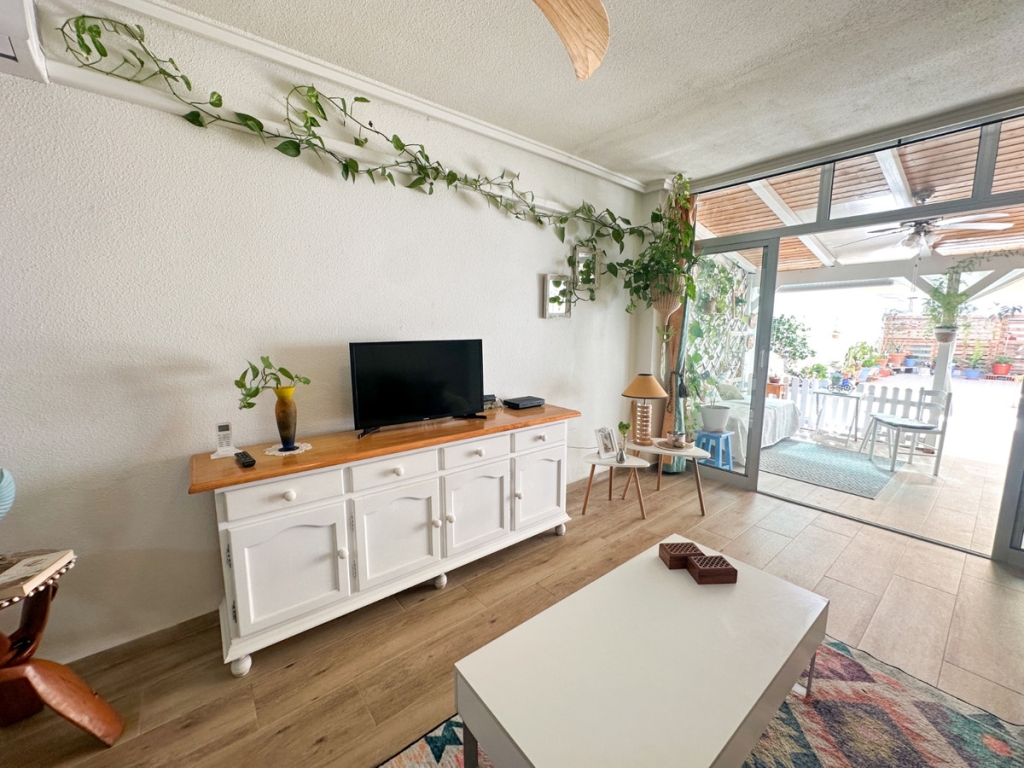 2 Bedroom 1 Bathroom Apartment - Ground Floor Apartment in Torrevieja