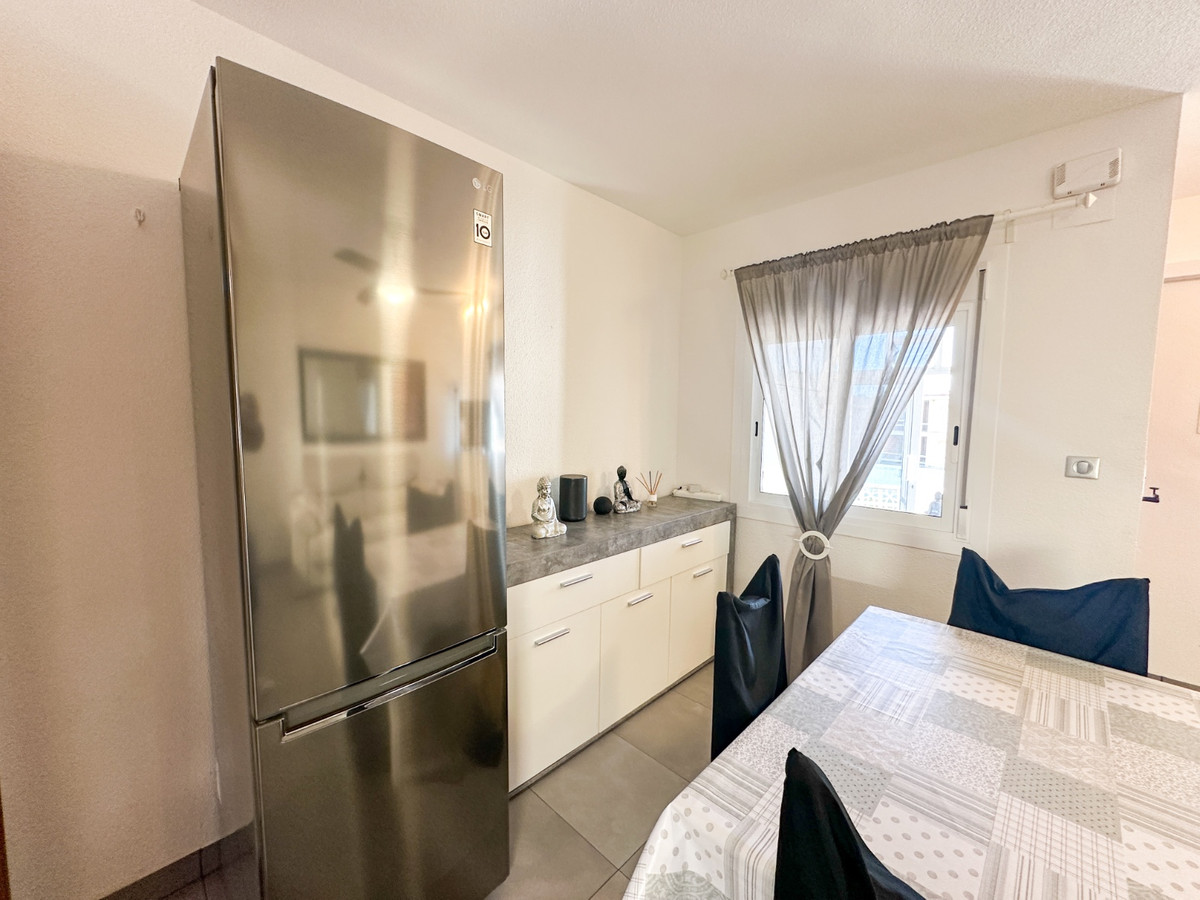 For sale - 1 Bedroom 1 Bathroom Ground Floor Apartment in Villamartin  - Villamartin  - Alicante