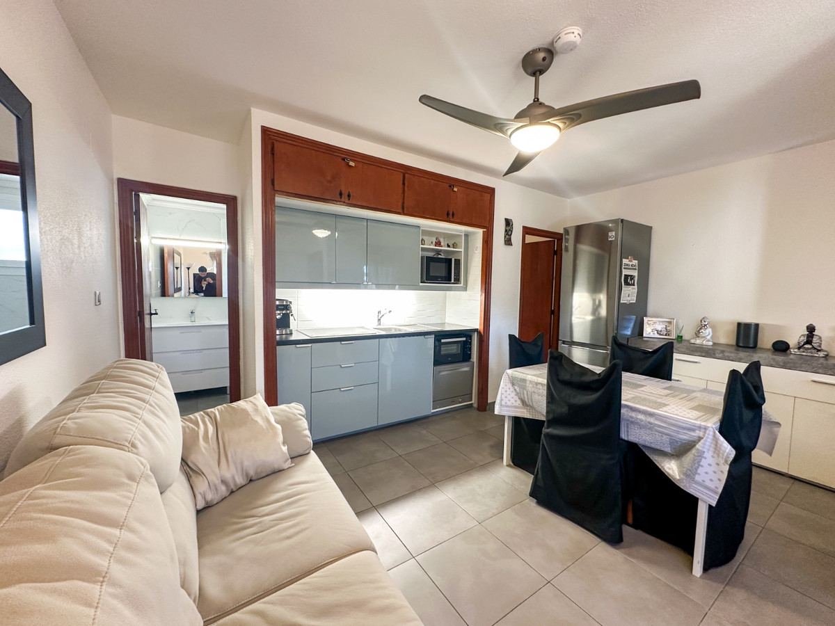 For sale - 1 Bedroom 1 Bathroom Ground Floor Apartment in Villamartin  - Villamartin  - Alicante