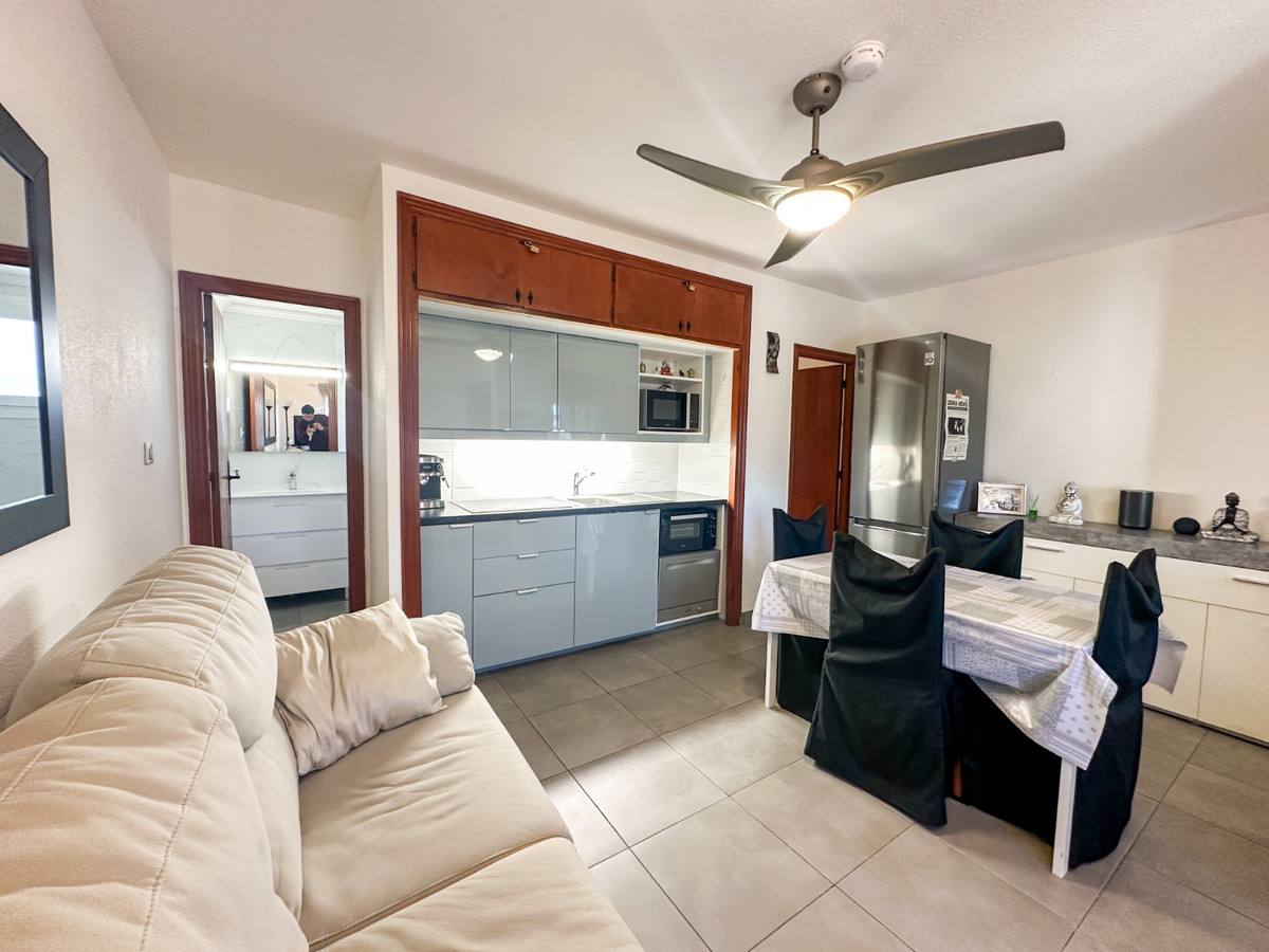 For sale - 1 Bedroom 1 Bathroom Ground Floor Apartment in Villamartin  - Villamartin  - Alicante