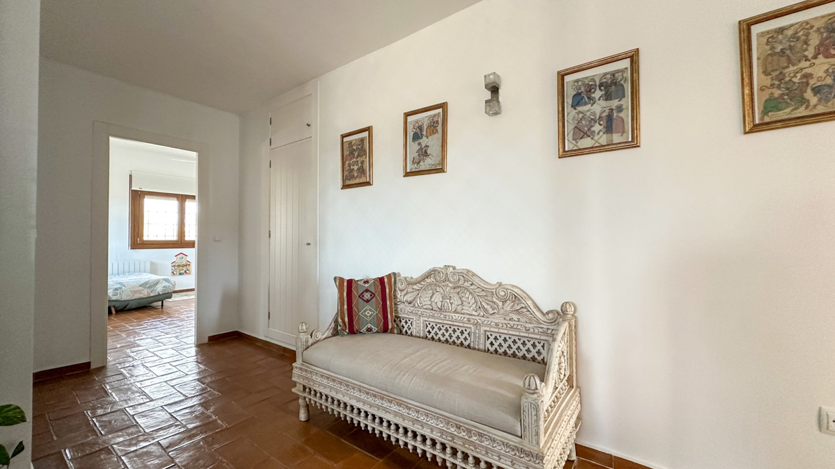 For sale - 7 Bedroom 5 Bathroom House - Detached Villa in Orihuela - Dehesa de Campoamor  - Alicante