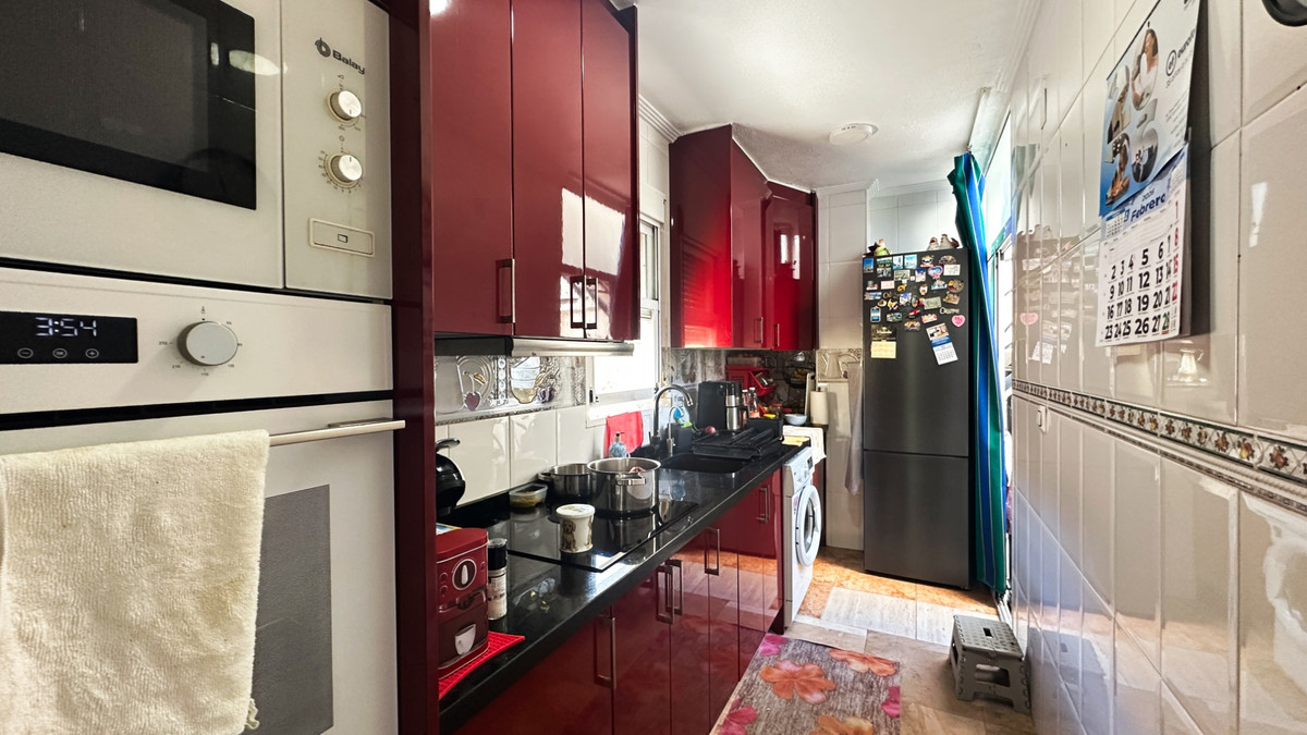 For sale - 2 Bedroom 1 Bathroom House - Bungalow in Torrevieja - Torrevieja Centro  - Alicante