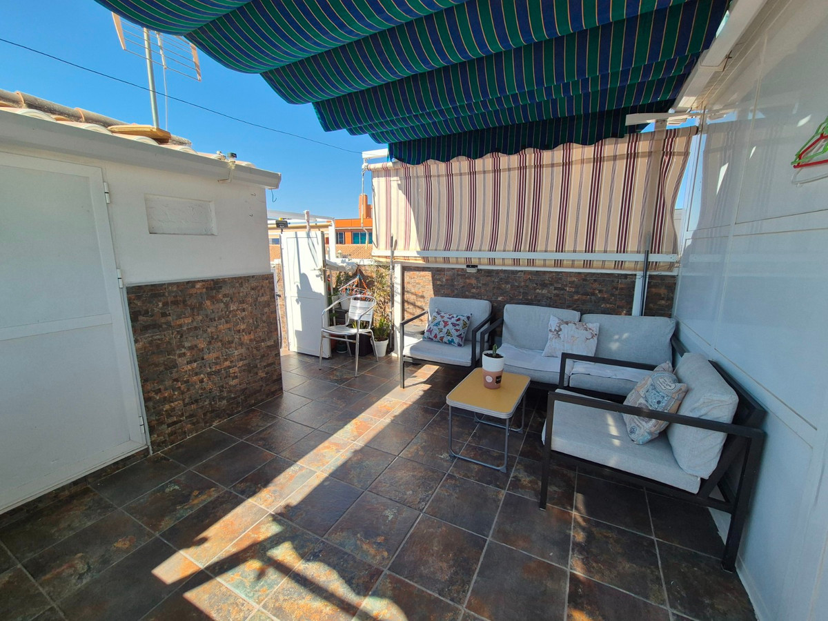 For sale - 2 Bedroom 1 Bathroom House - Bungalow in Torrevieja - Torrevieja Centro  - Alicante