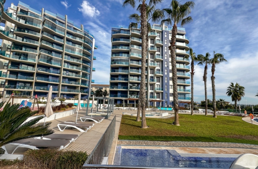 2 Bedroom 2 Bathroom Apartment - Ground Floor Apartment in Torrevieja