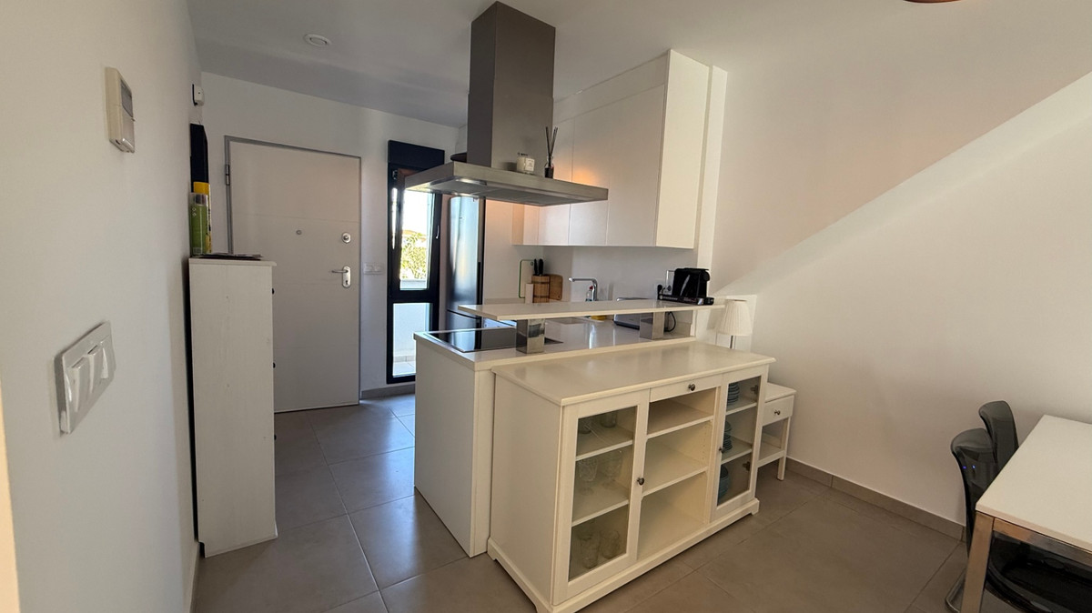 For sale - 2 Bedroom 1 Bathroom Apartment - Penthouse in Pilar de la Horadada - Pilar de la Horadada Centro  - Alicante