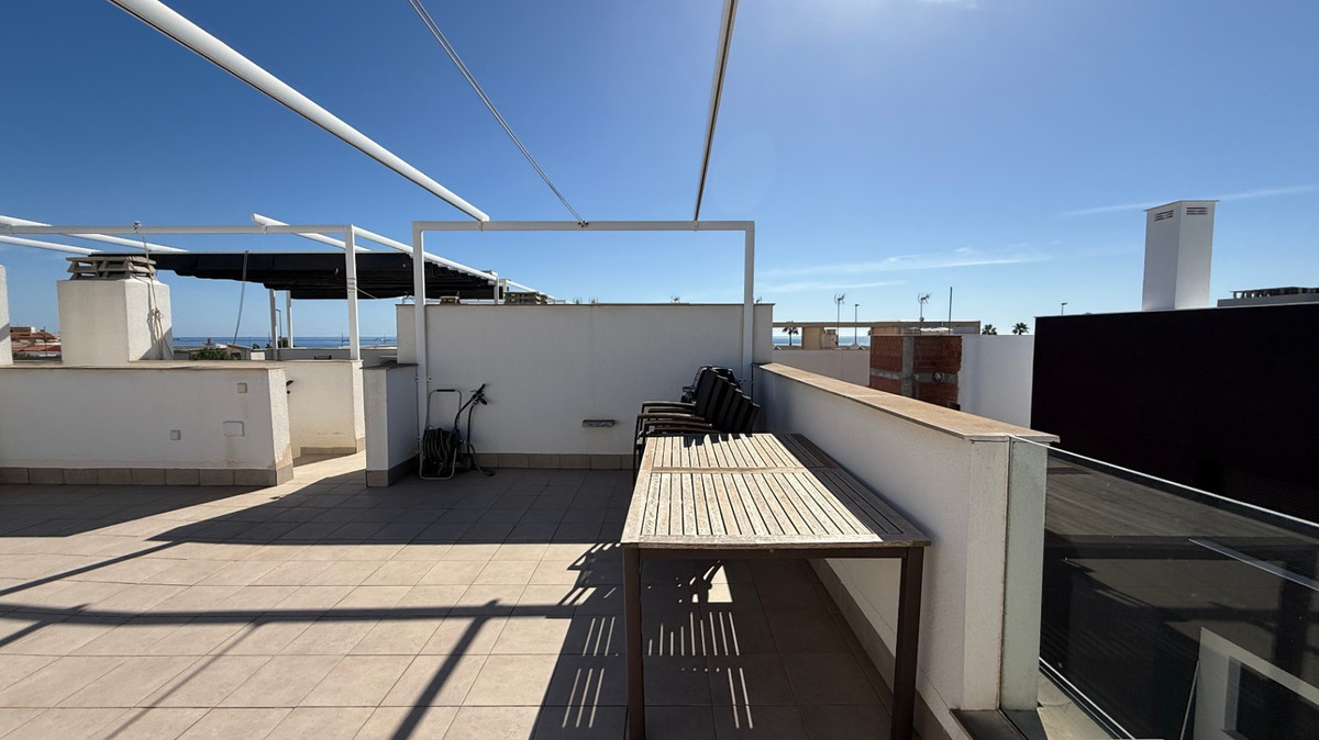 For sale - 2 Bedroom 1 Bathroom Apartment - Penthouse in Pilar de la Horadada - Pilar de la Horadada Centro  - Alicante