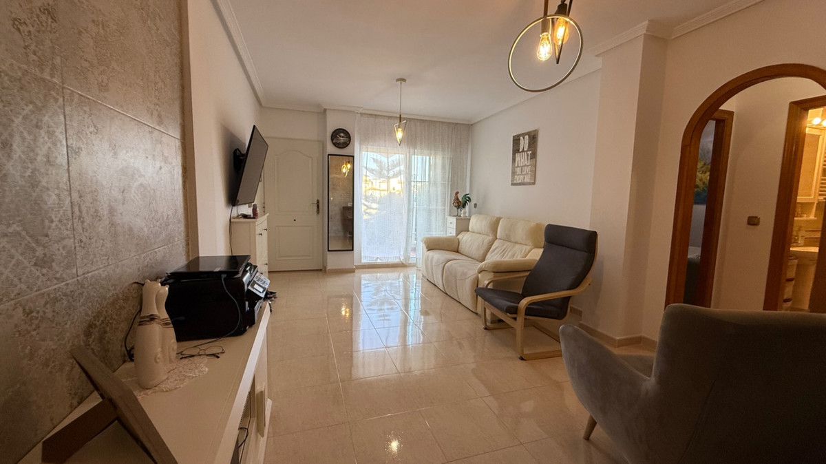 For sale - 2 Bedroom 1 Bathroom Apartment - Ground Floor Apartment in Orihuela - Orihuela Centro  - Alicante