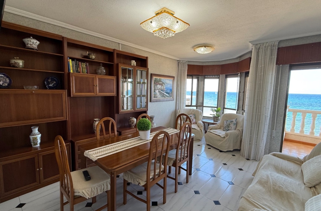 3 Bedroom 2 Bathroom Apartment - Ground Floor Apartment in Torrevieja