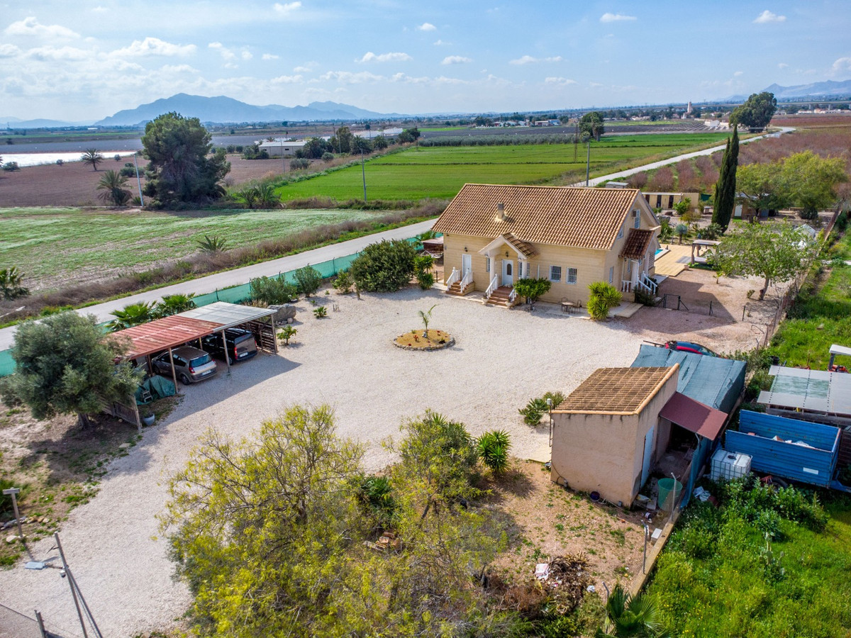 For sale - 5 Bedroom 3 Bathroom House - Finca - Cortijo in Crevillente - Crevillent - Crevillente - Crevillent Centro  - Alicante