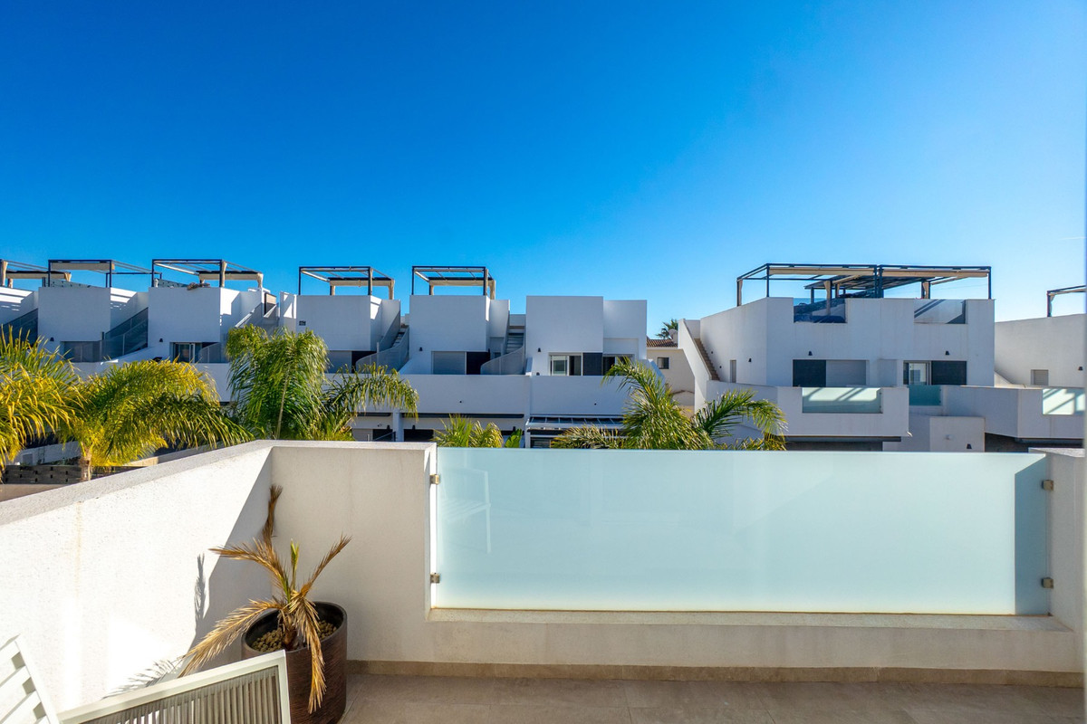 For sale - 2 Bedroom 2 Bathroom Apartment - Penthouse in Rojales - Ciudad Quesada  - Alicante