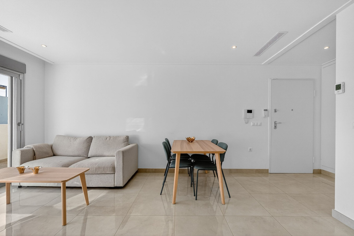 For sale - 2 Bedroom 2 Bathroom Apartment - Penthouse in Rojales - Ciudad Quesada  - Alicante