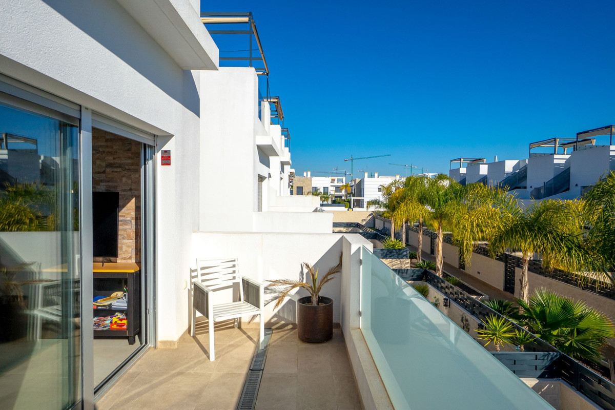 For sale - 2 Bedroom 2 Bathroom Apartment - Penthouse in Rojales - Ciudad Quesada  - Alicante