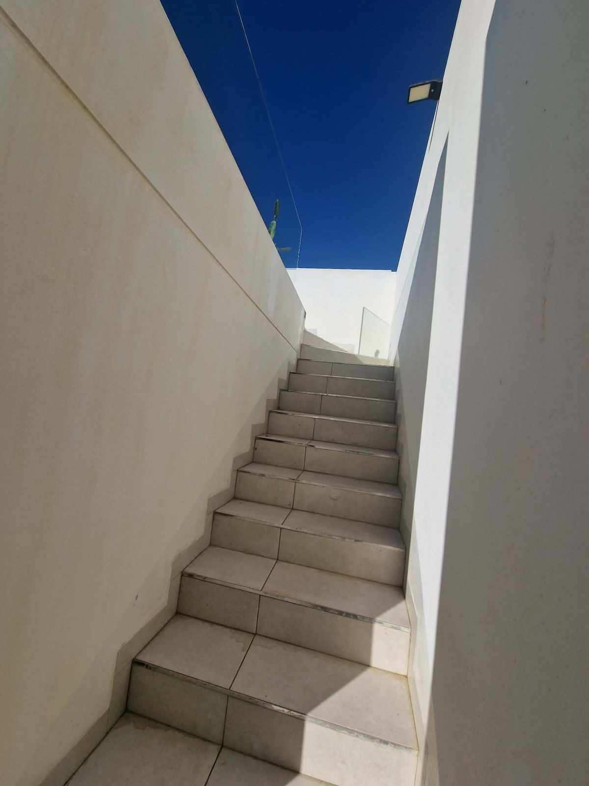 For sale - 2 Bedroom 1 Bathroom House - Detached Villa in Orihuela - Orihuela Centro  - Alicante